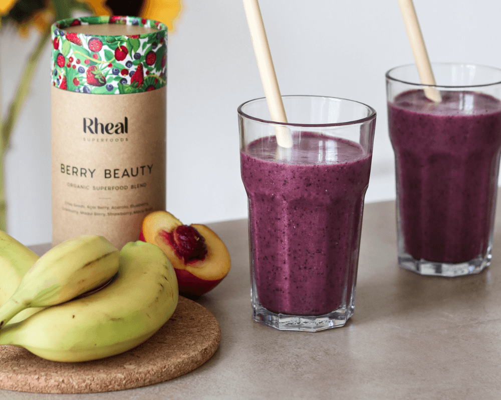 Berry Beauty Nectarine Smoothie – Rheal