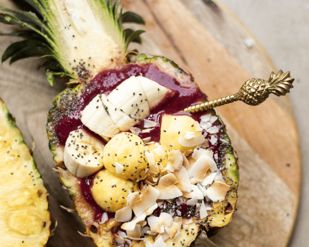 Pineapple Smoothie Boat with Berry Beauty Recipe – Rheal